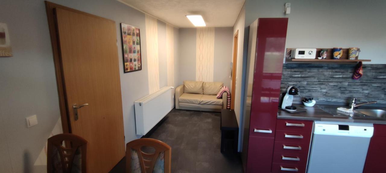 Haus Kunterbunt Apartment Mehlingen Luaran gambar